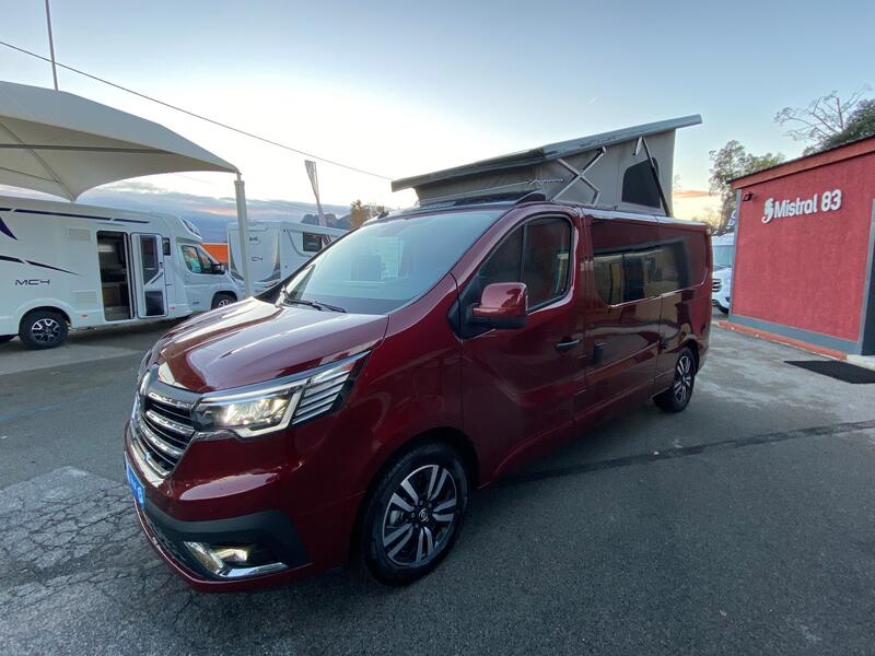 Van Auto Camp XL ✓ 4 places à partir de 59 890,00 € – Font Vendôme
